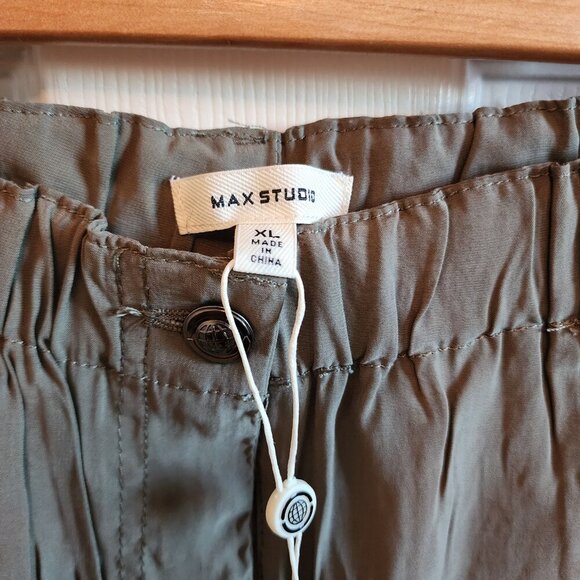 Max Studio Elastic Waist Wide Leg Pants Sage Green XL - Picture 2 of 7